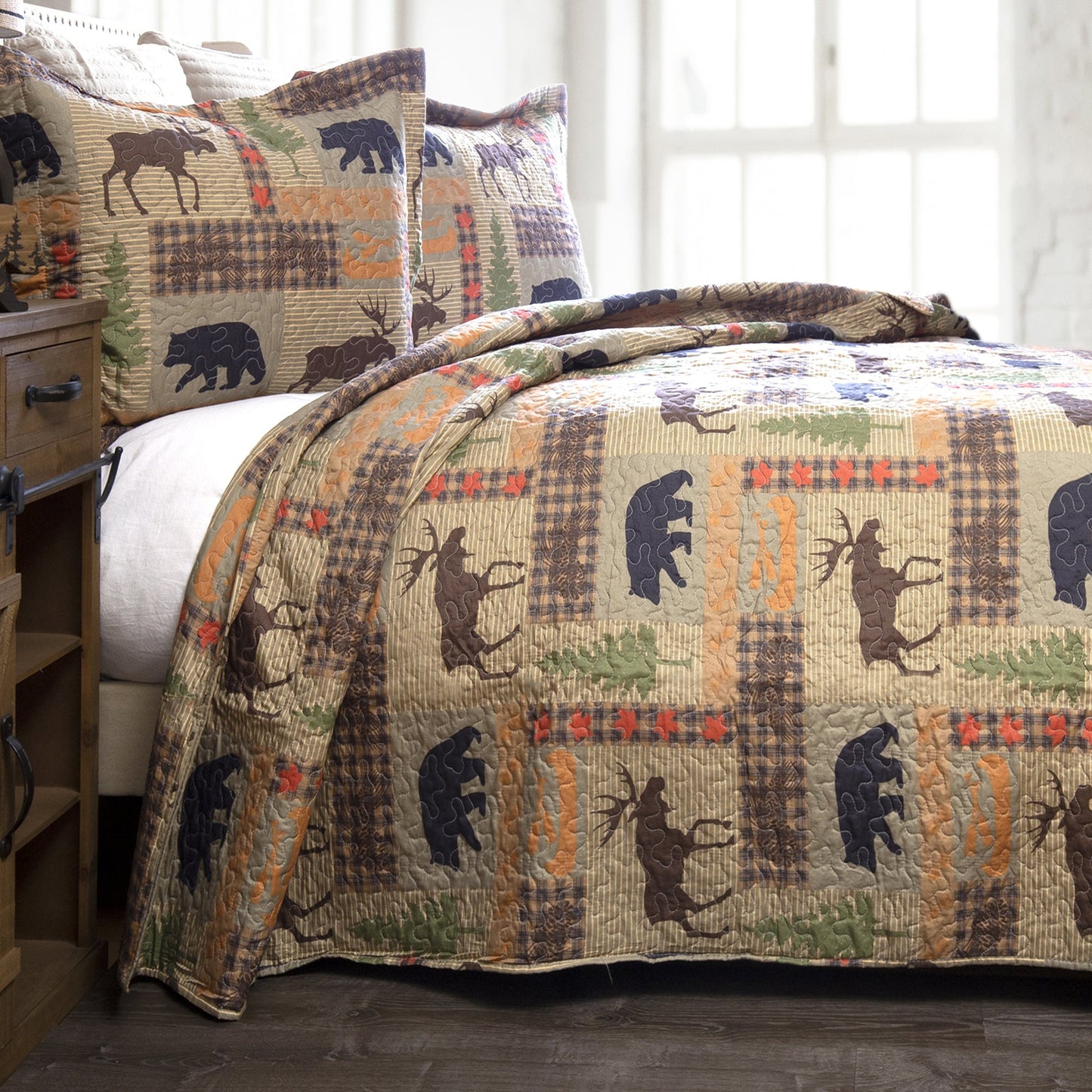 LAKE COUNTRY QUILT QUEEN