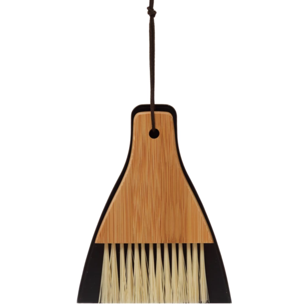 BAMBOO BRUSH/DUSTPAN