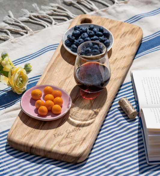 MEDIUM WOOD CHARCUTERIE BOARD 31"