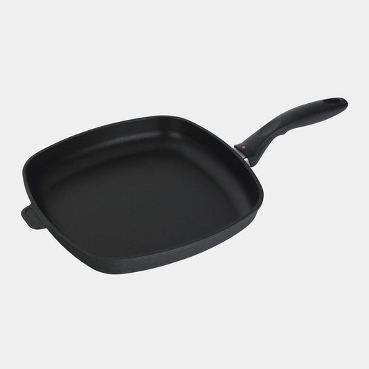 XD6328I SWISS DIAMOND XD INDUCTION NONSTICK 11" X 11" SQUARE FRY PAN