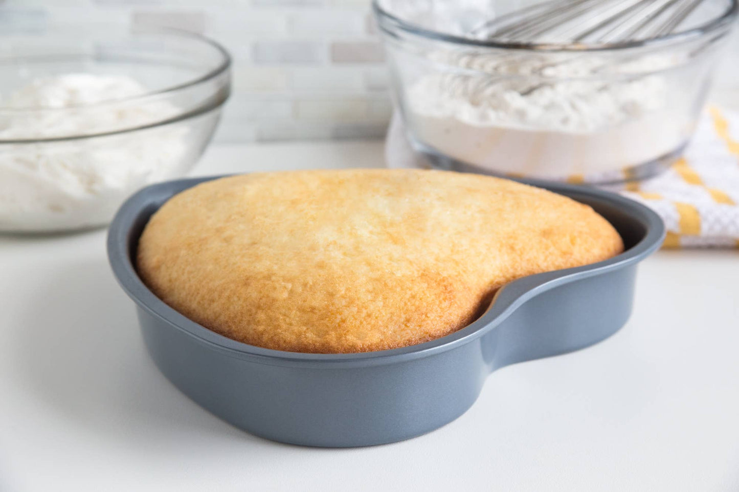 Fox Run Preferred Non-Stick Heart Cake Pan, 8"