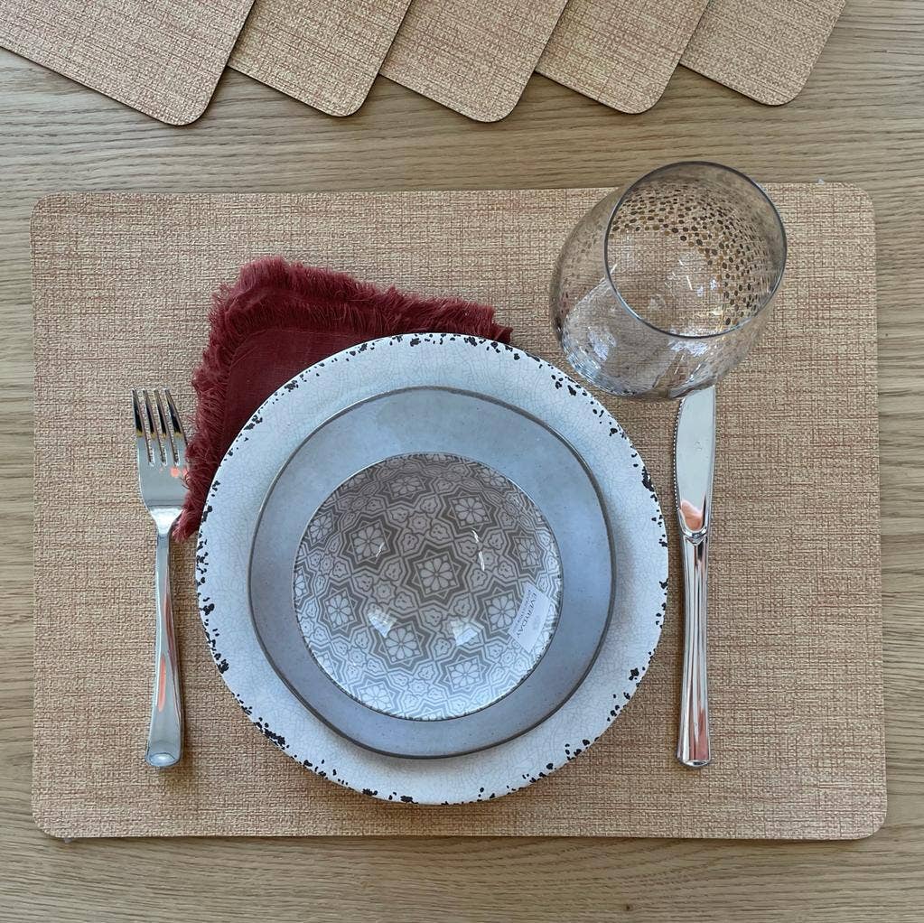 Novotela Texture Placemat Rectangular, Round, Stone: Caramel / Rectangular