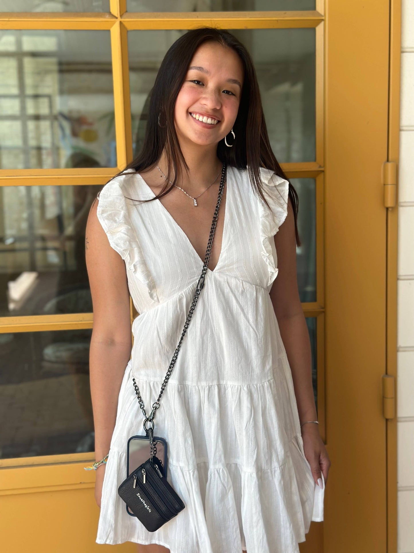 Clip & Go Crossbody Phone Accessory : Silver