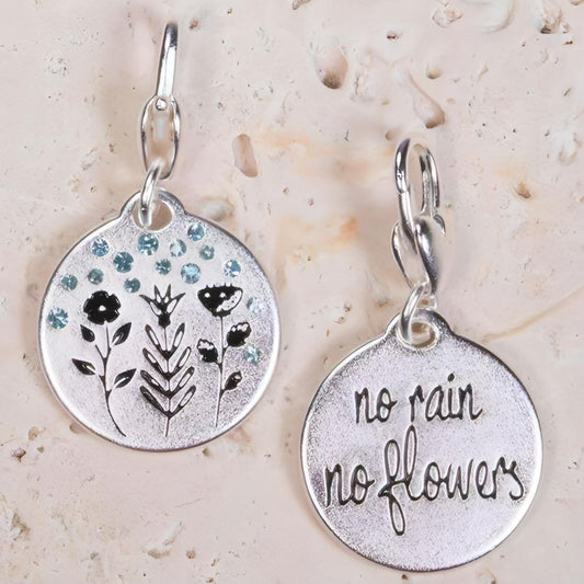 Medallion Charm - Rainy Flowers - AMANDA BLU