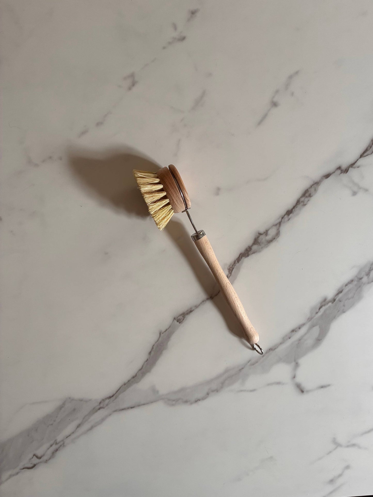 SISAL KITCHEN BRUSH WITH HANDLE