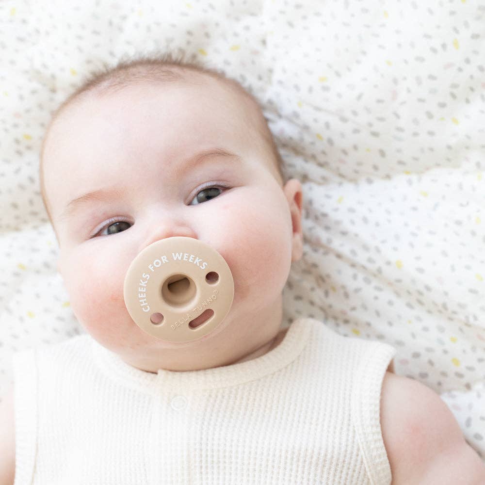 Cheeks for Weeks Bubbi™ Pacifier: Tan