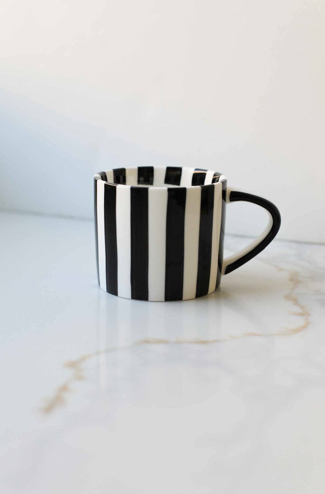 Simple Striped Mugs: Blue