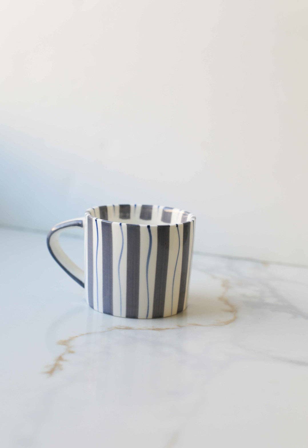 Simple Striped Mugs: Red