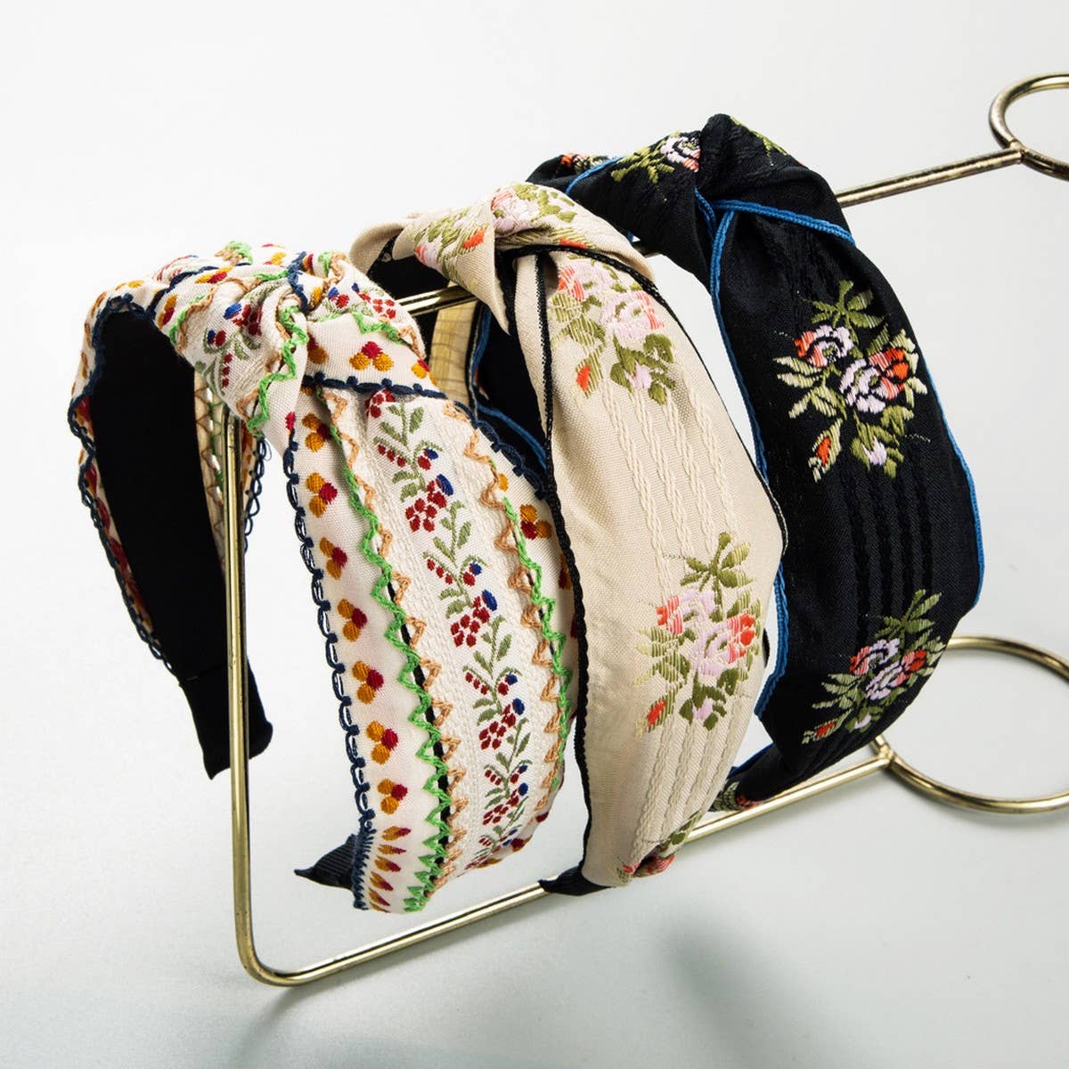 CROSS EMBROIDERY FASHION HEADBAND_CWAHA1253: Beige / (OS) 3