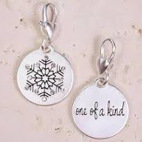 Medallion Charm - Snowflake - AMANDA BLU