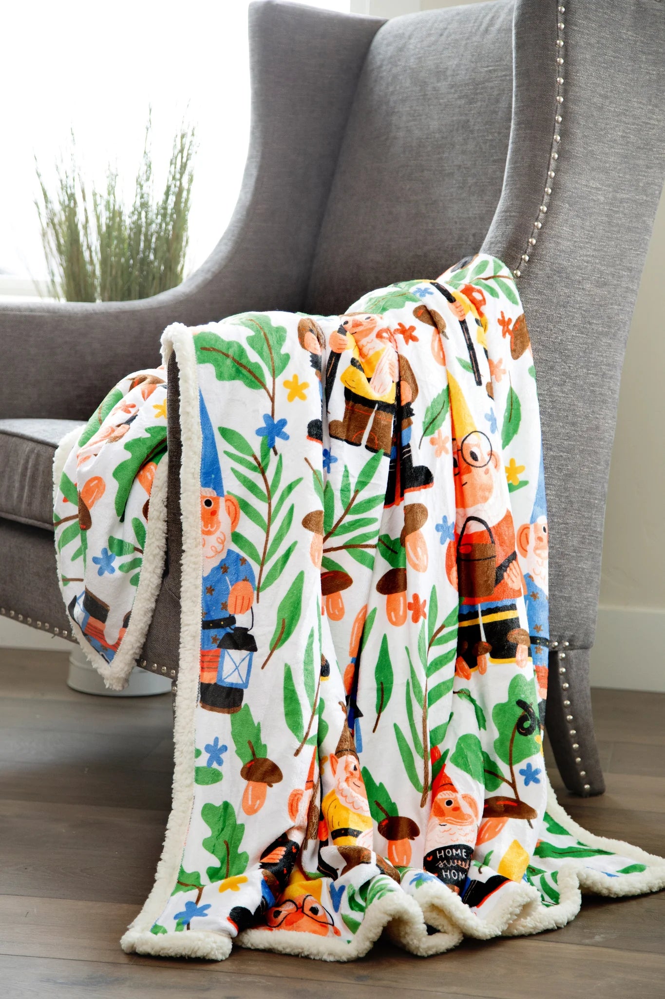 JP896 Carsten's Gnomes Plush Throw Blanket