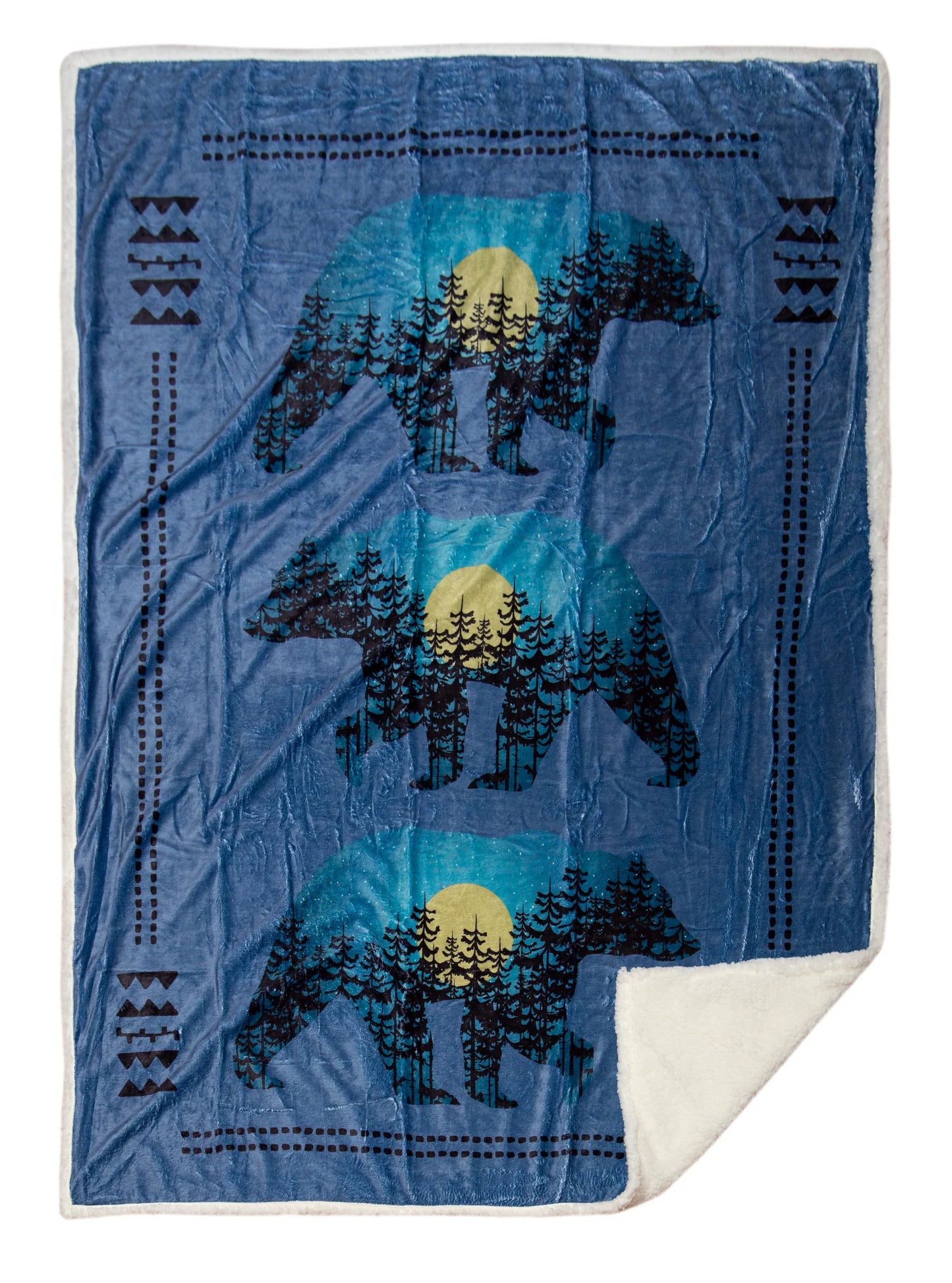 JP898 Carstens Three Bears Plush Throw Blanket