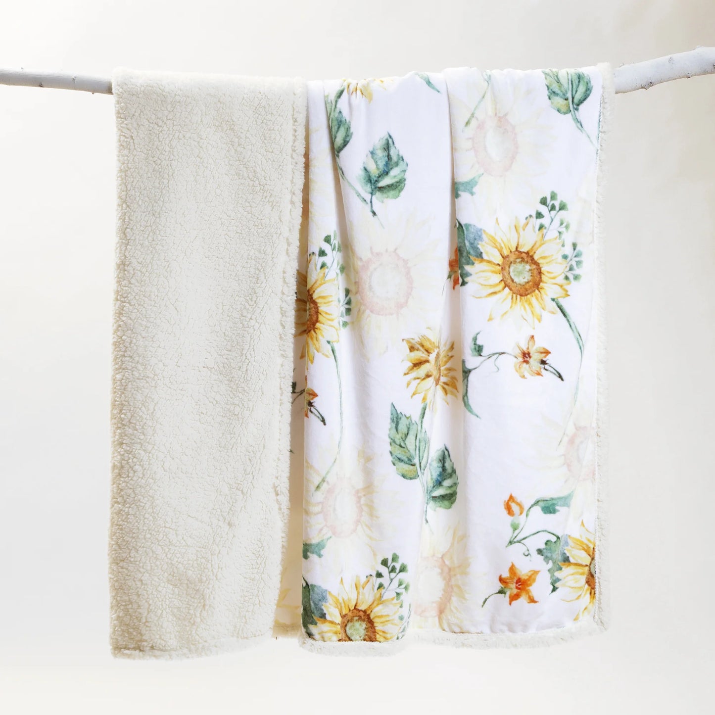 JP923 Carsten's Sunflower Plush Throw Blanket