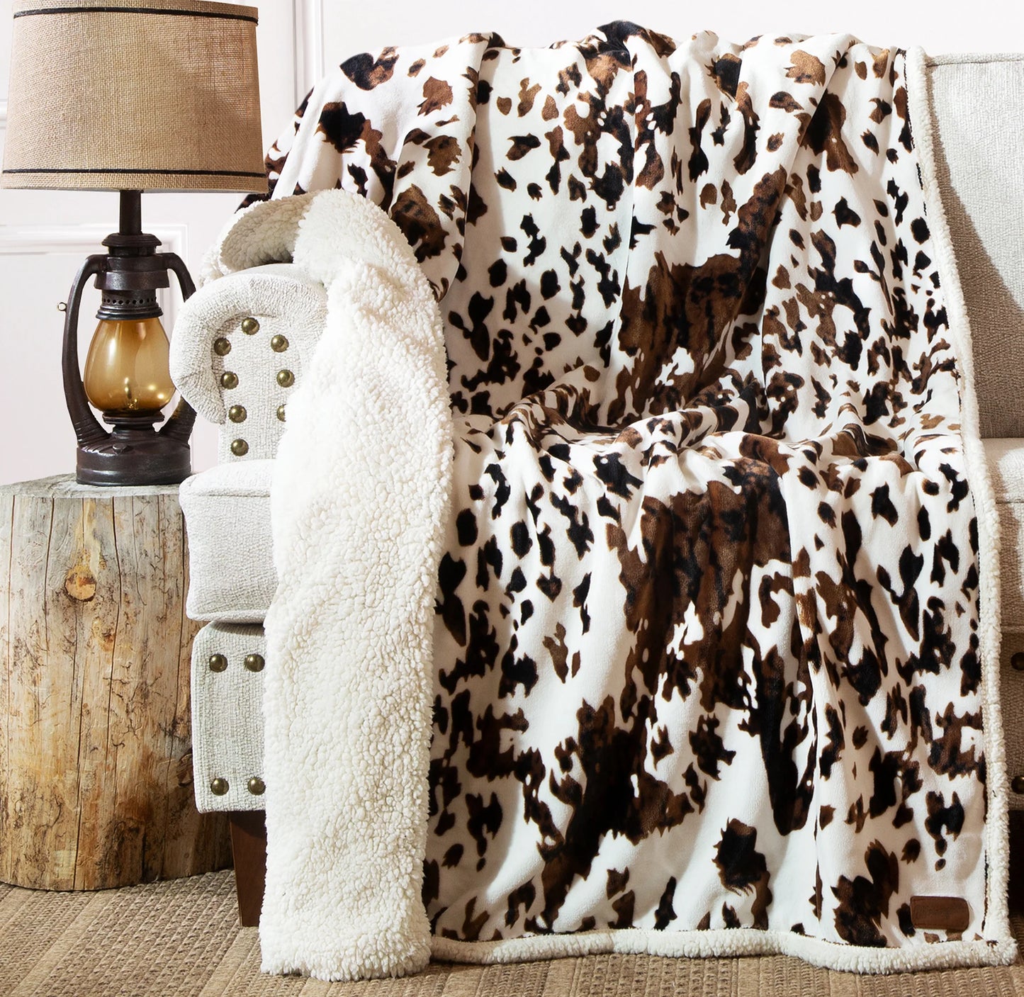 JW287 Carsten's Tri-Color Cowhide Plush Throw Blanket