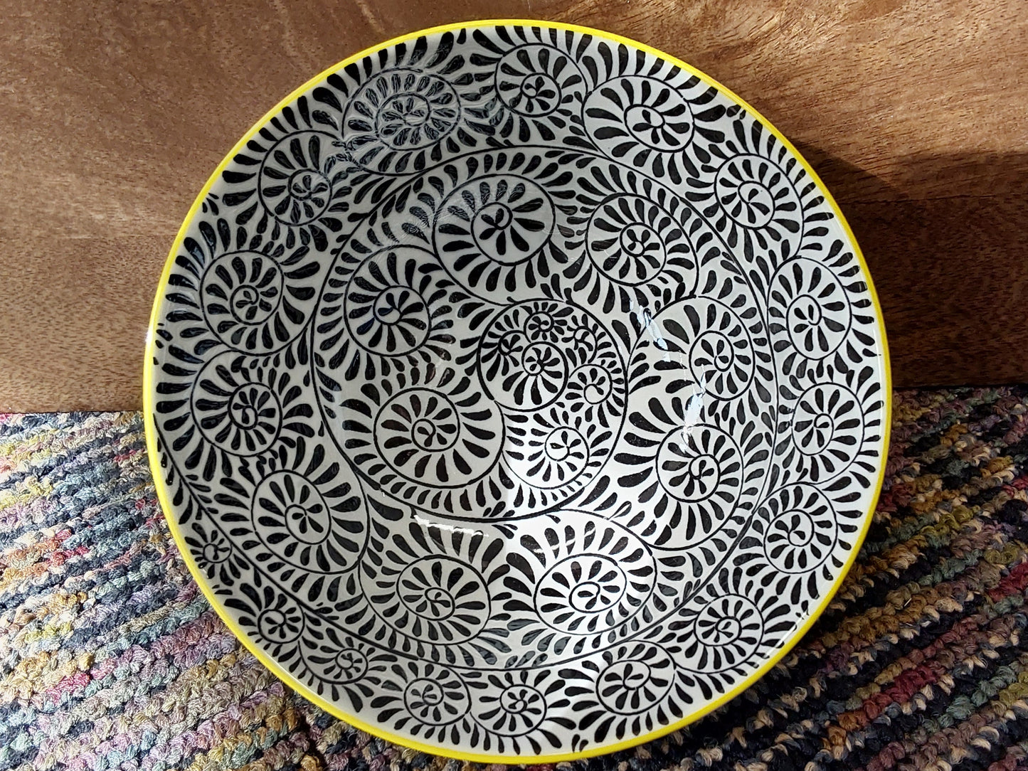 Black Vines Stamped Bowl 6 inch