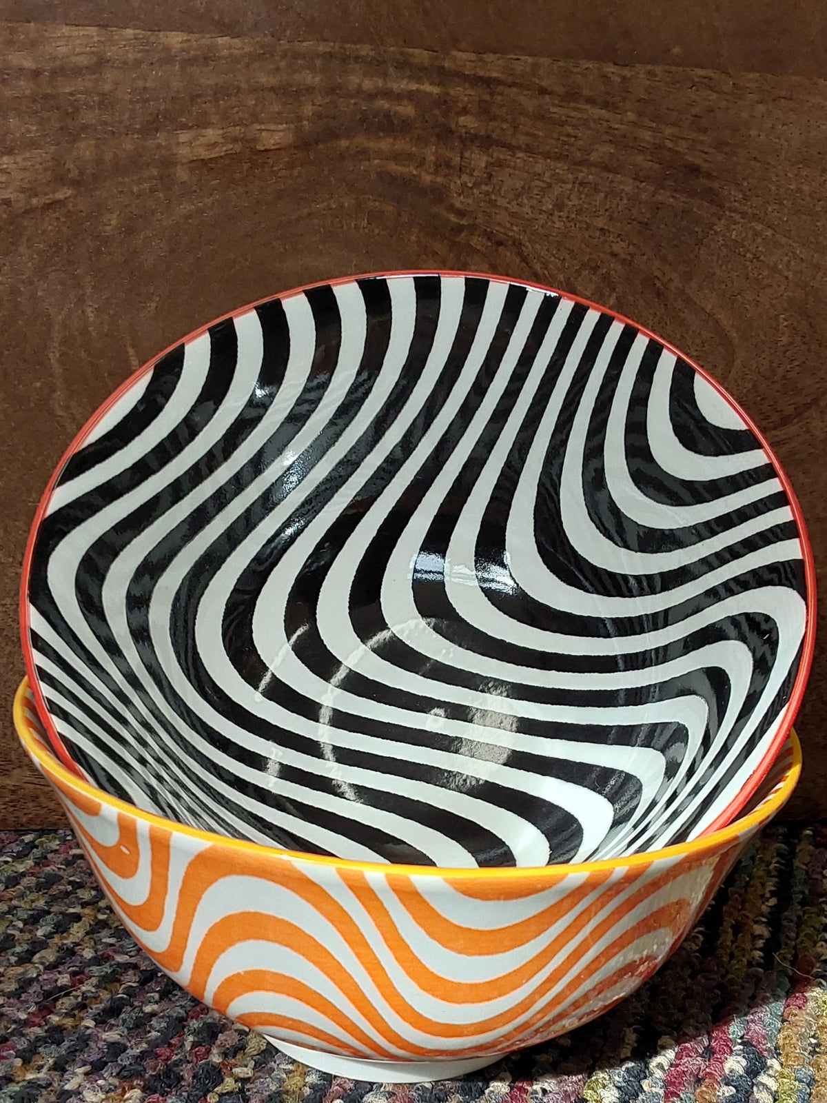 Groovy 6" Bowl - Assortment colors
