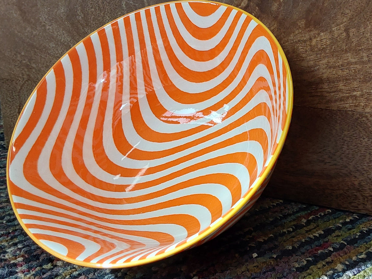 Groovy 6" Bowl - Assortment colors