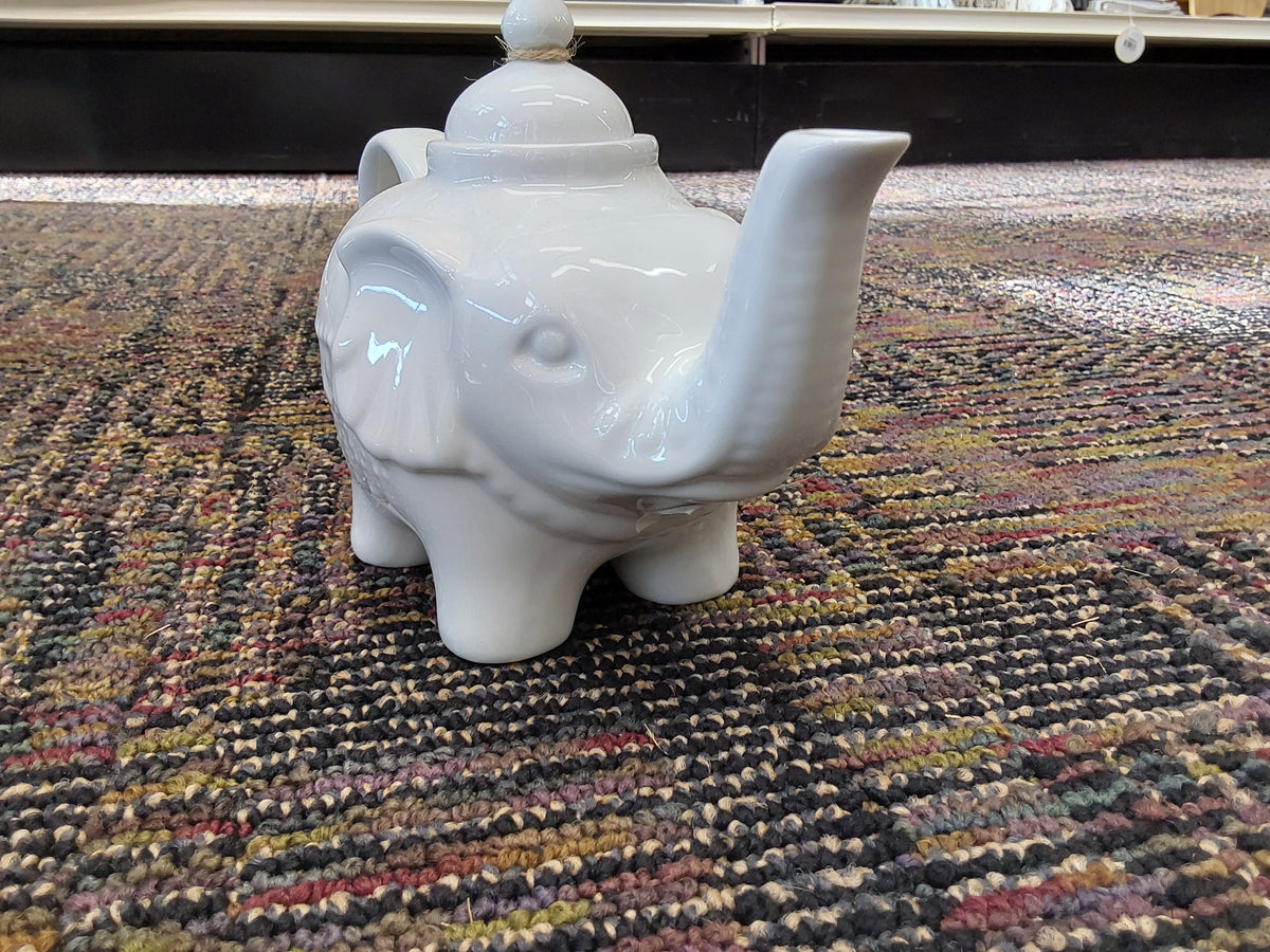 28OZ Elephant Teapot 28oz